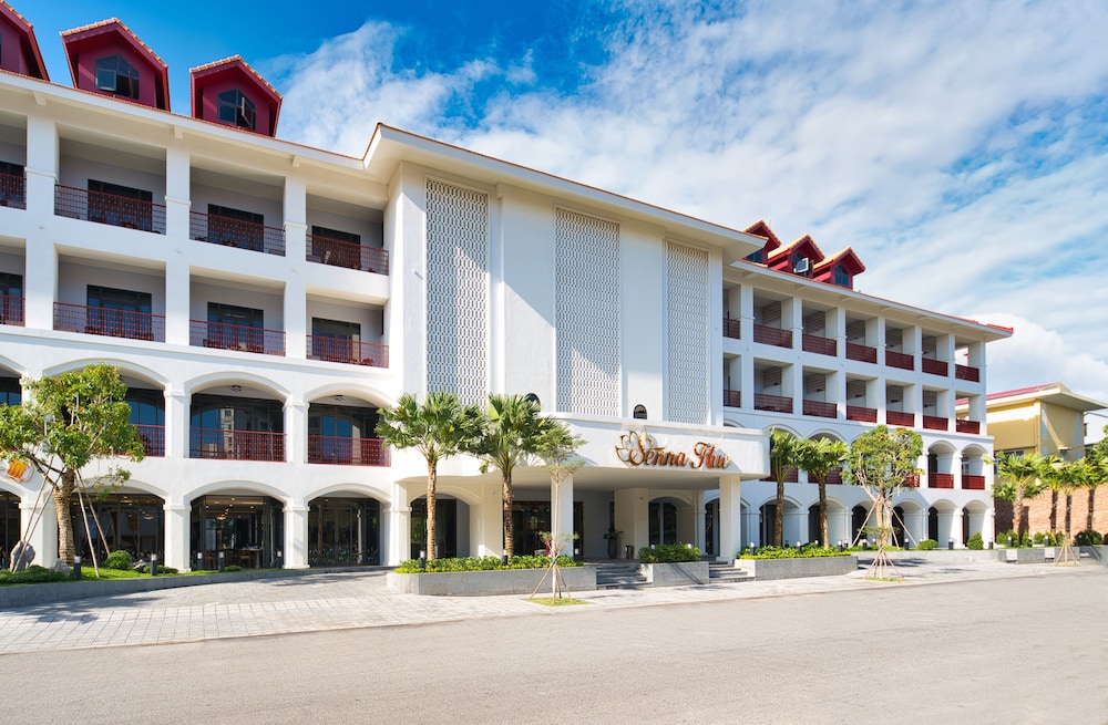 Senna Hue Hotel 1/50