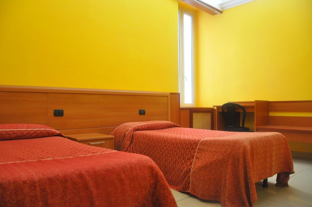 Hostel Beauty 20/64
