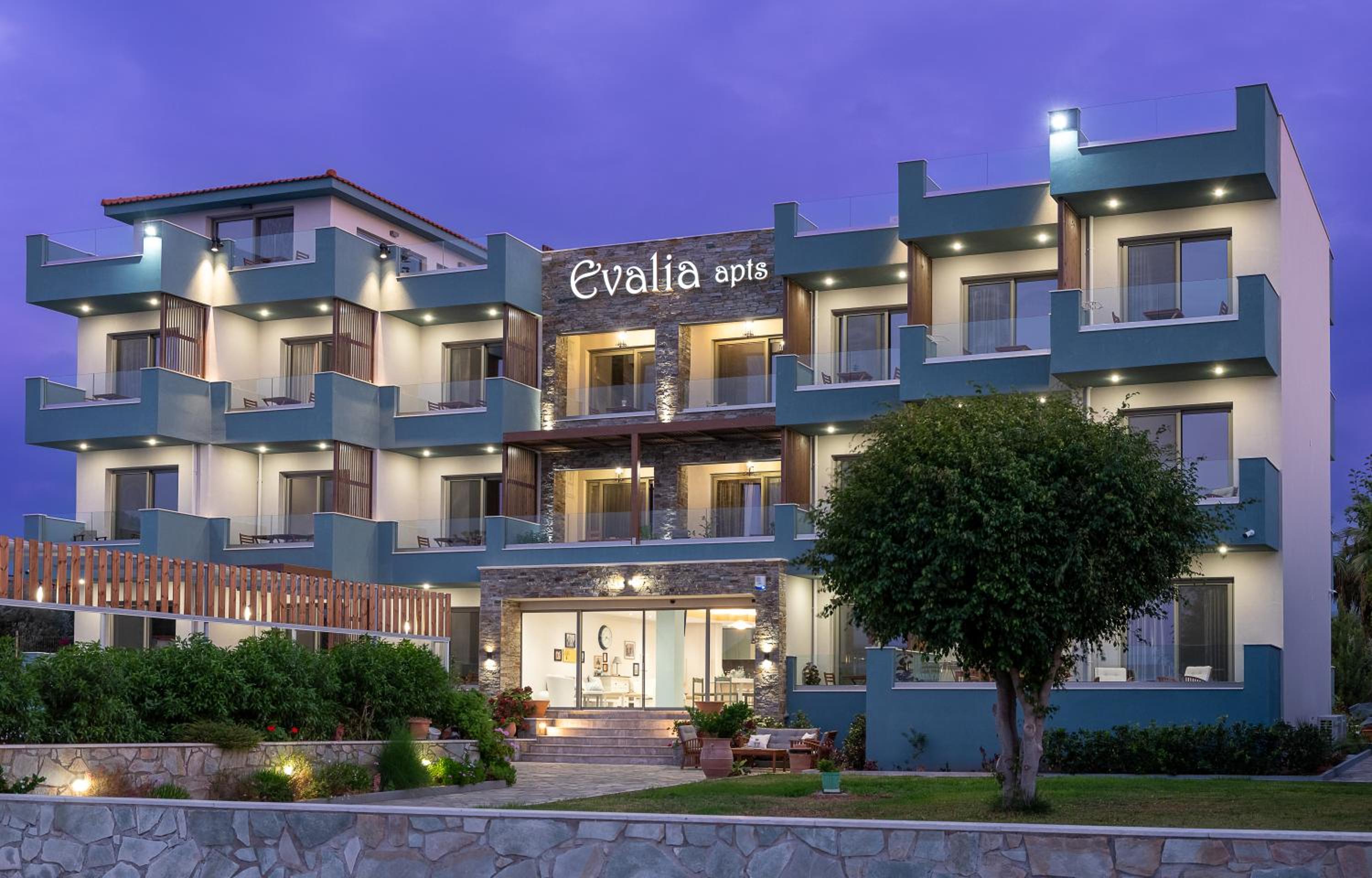 Evalia Apartments 7/45