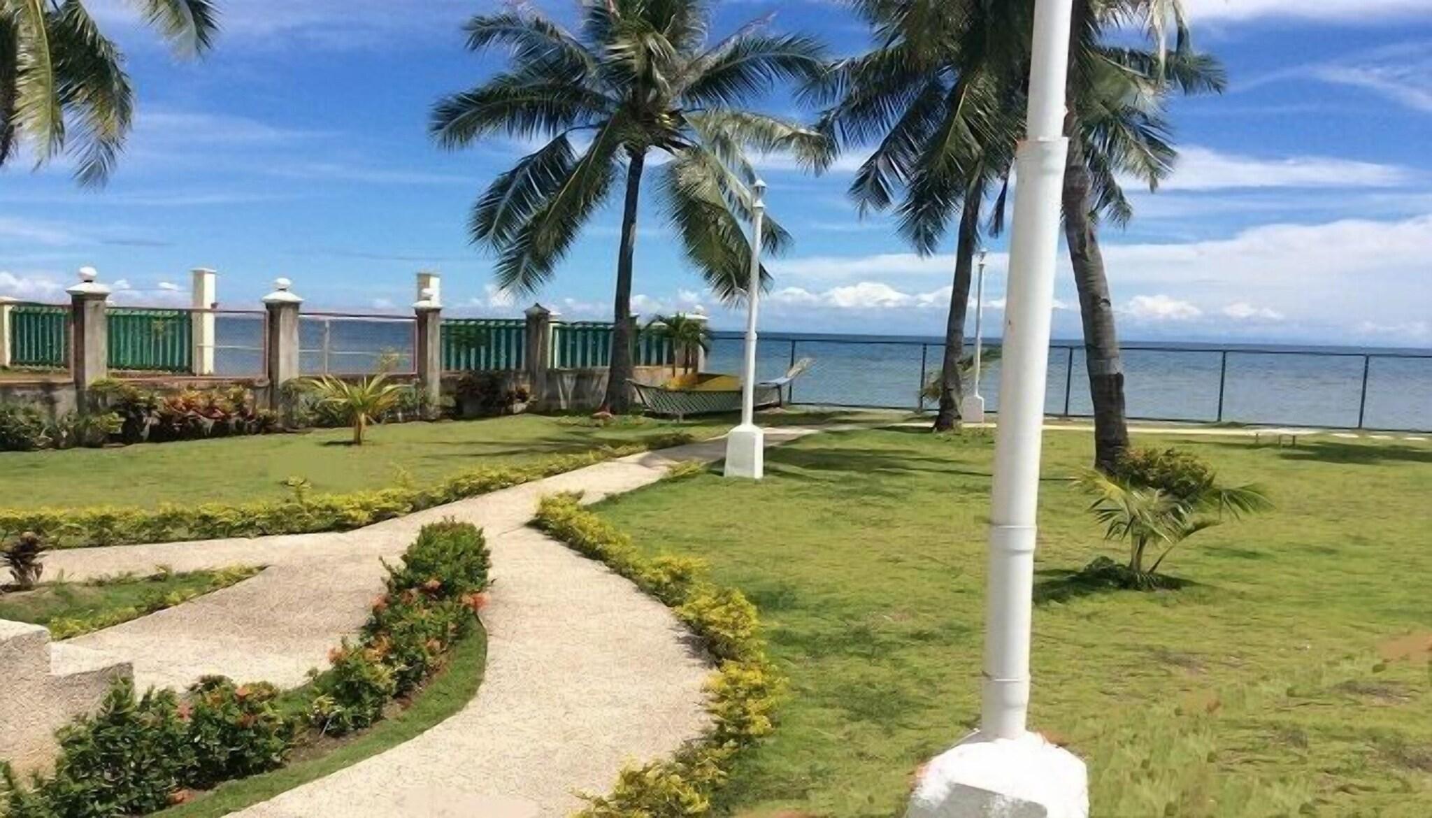 Northsky Beach Resort 21/25
