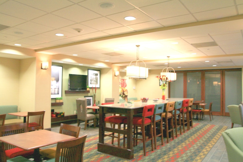 Hampton Inn Yazoo City 12/49