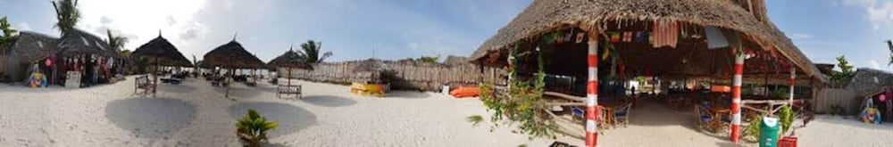 Mocco Beach Villa 65/78