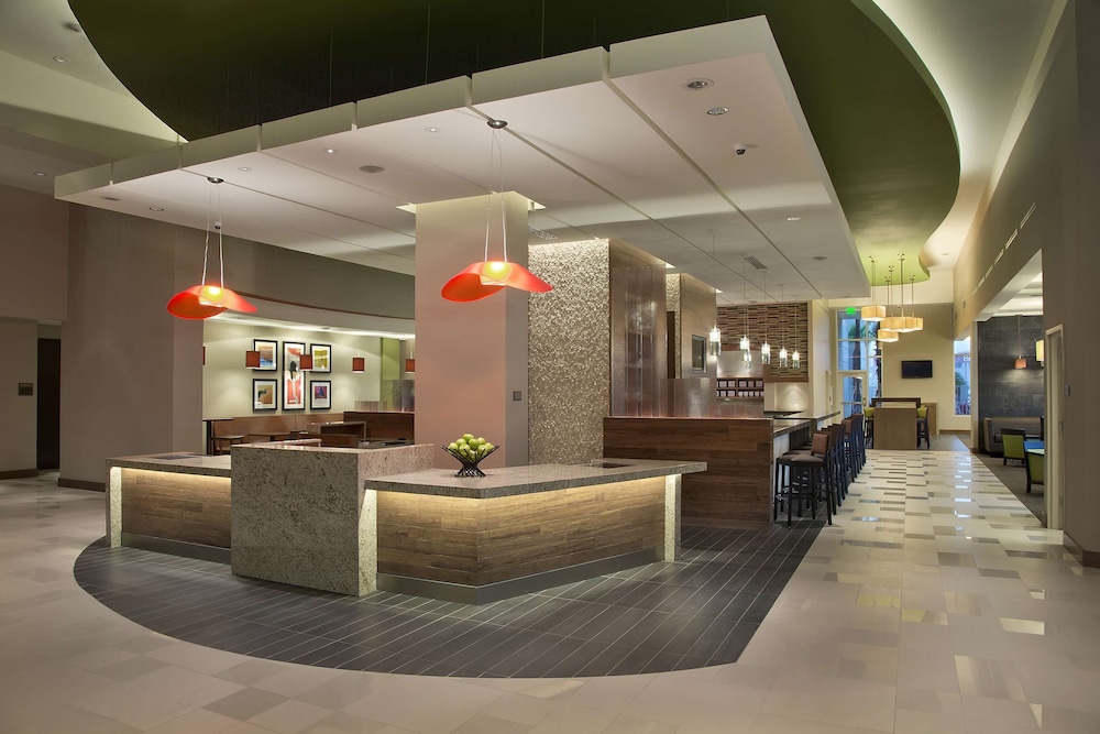 Hyatt Place Bayamon 11/65