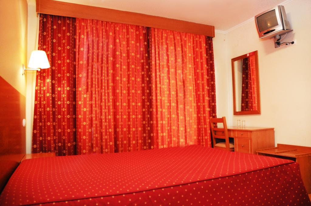 Hotel Italia 35/50