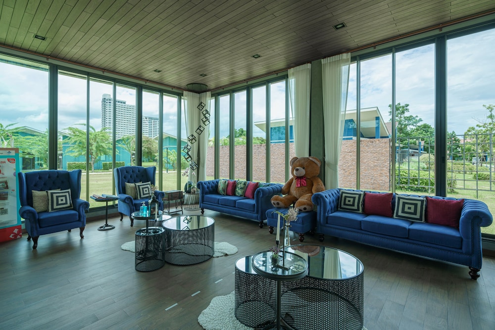 Coral Tree Villa Huahin 46/72