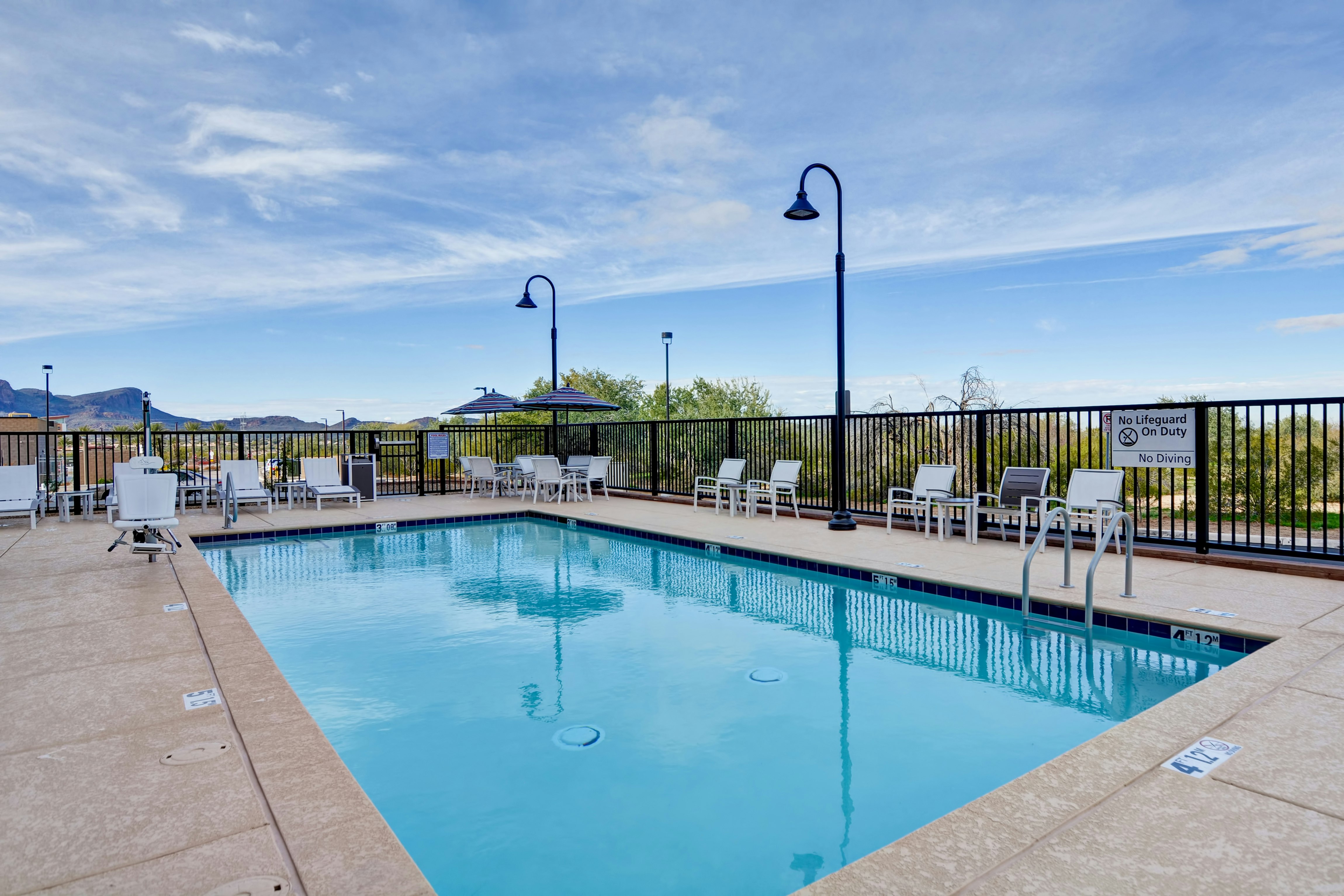Hampton Inn Suites Tucson Marana Az 32/58