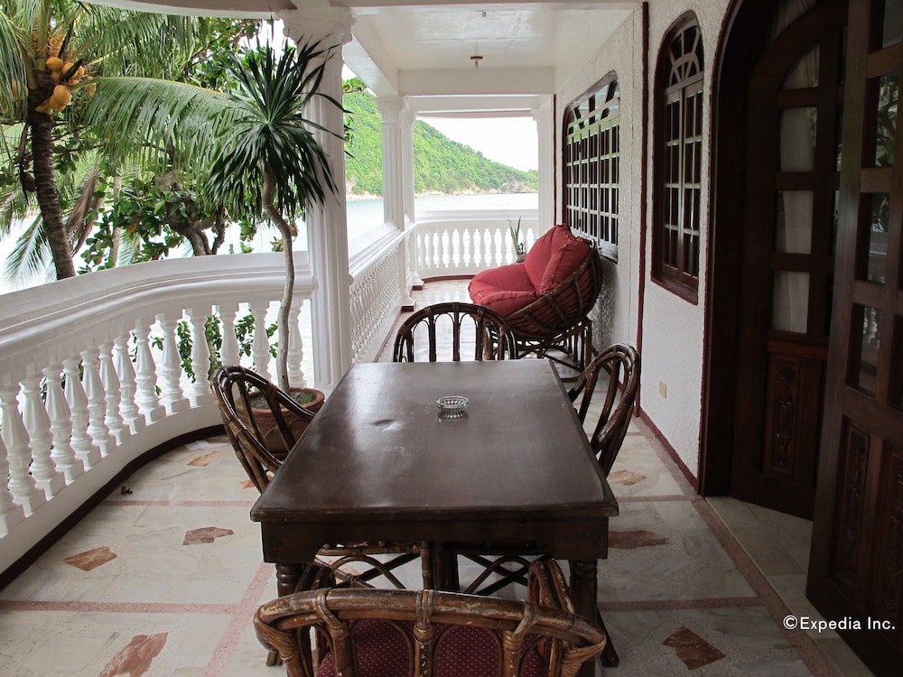 Blue Crystal Beach Resort 32/50