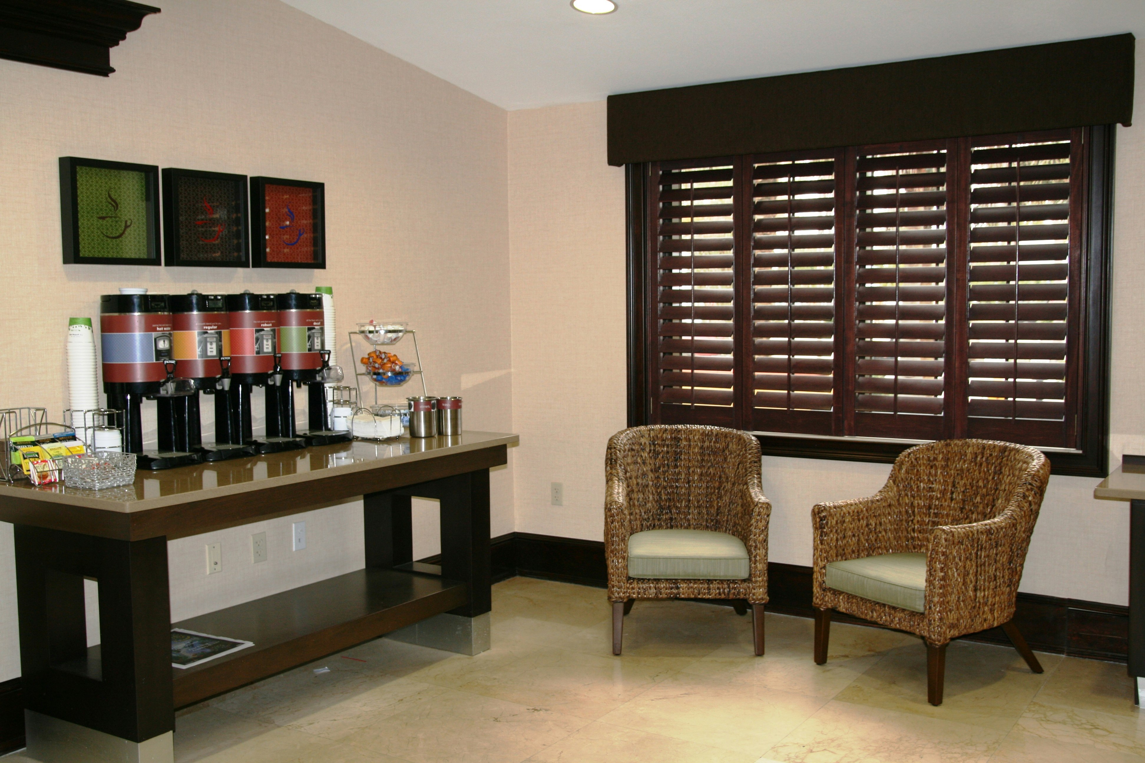 Hampton Inn & Suites Swansboro Near Camp Lejeune, NC 47/64