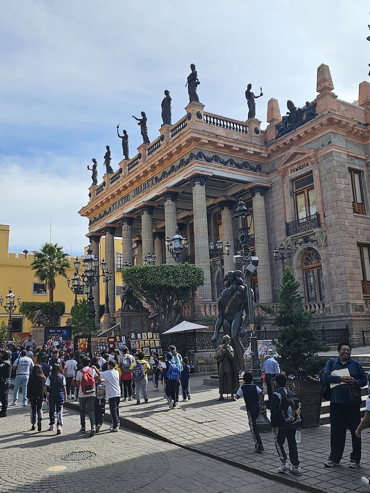 HOTEL POSADA SANTA FE 40/50