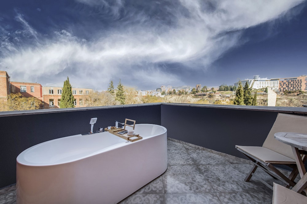 Folk Boutique Hotel 35/53