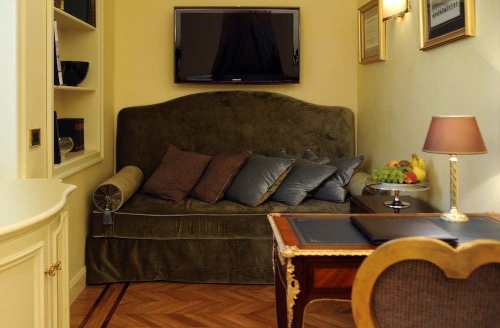Hotel Villa Duse 35/50
