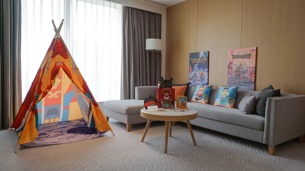 Crowne Plaza Zhuhai City Center 49/78