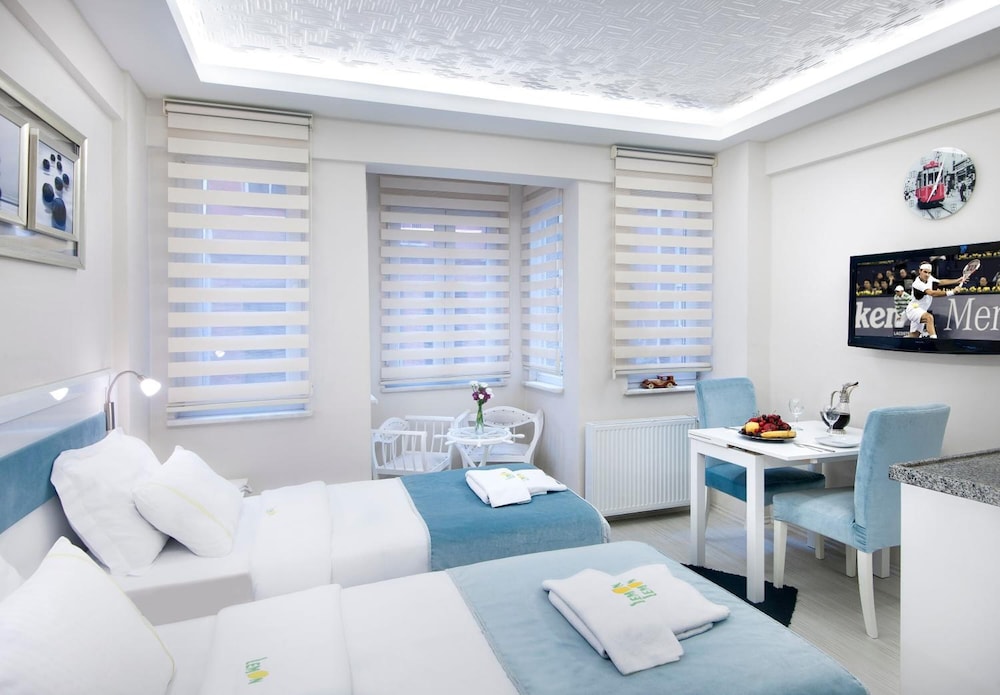 Lemon Residence 27/55