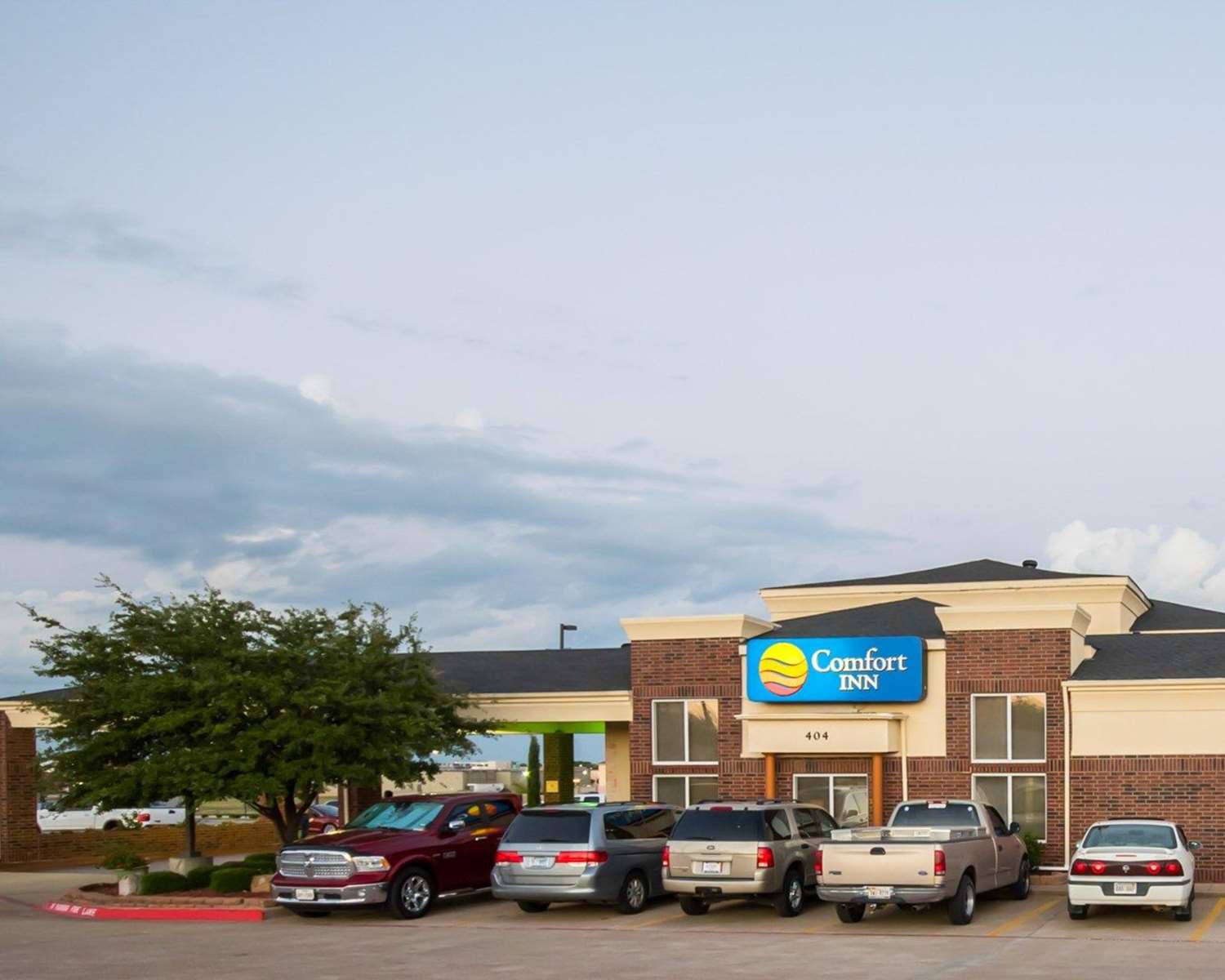 Comfort Inn & Suites Red Oak - Dallas Area 20/23
