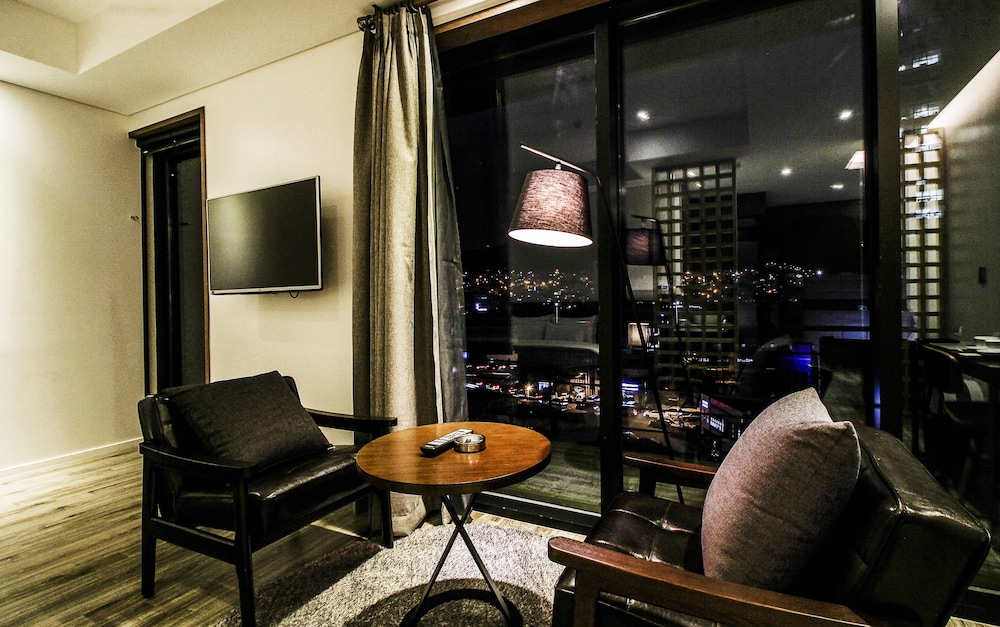 TRT Hotel 26/50