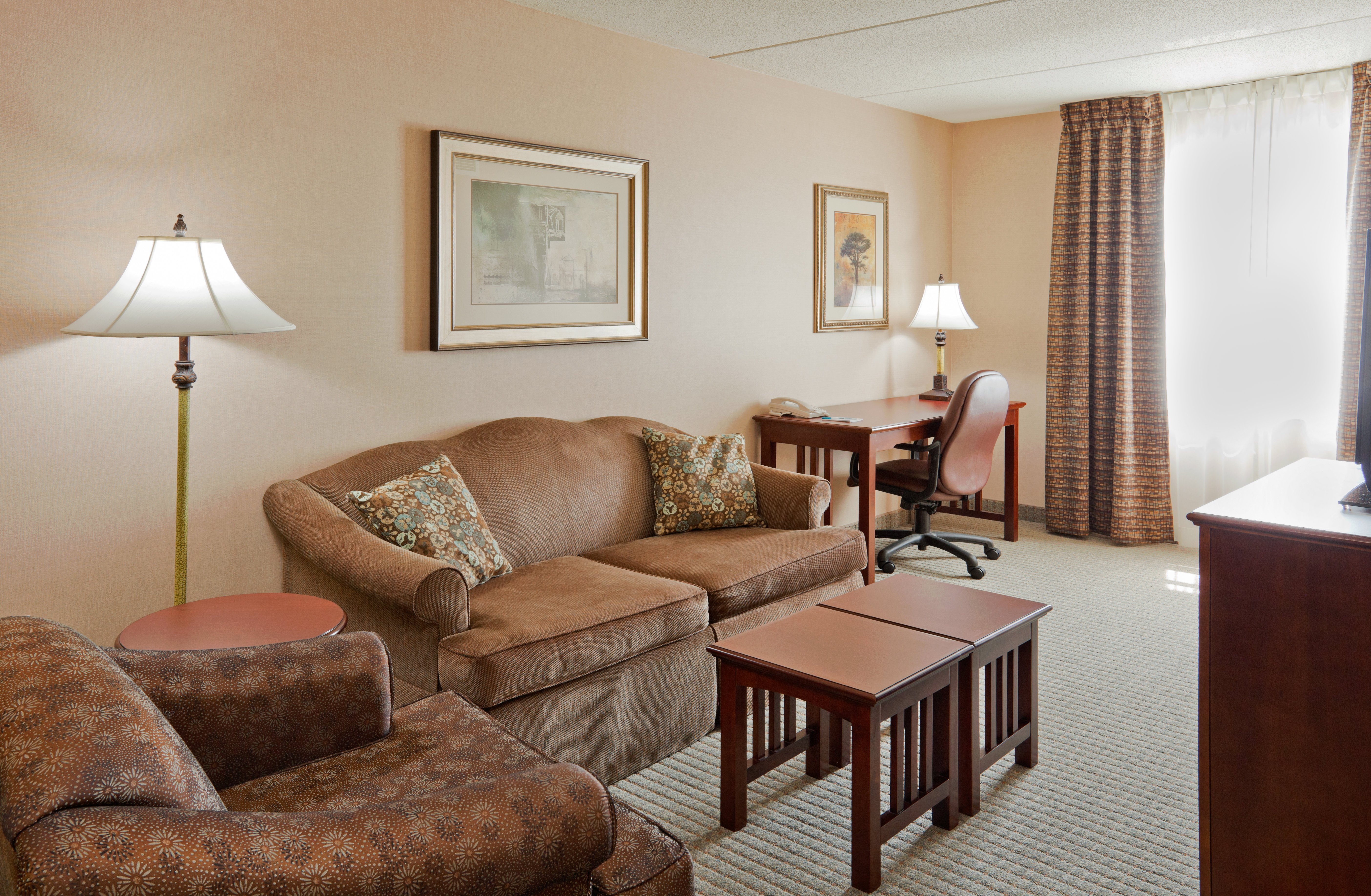 Staybridge Suites Oakville Burlington 44/78