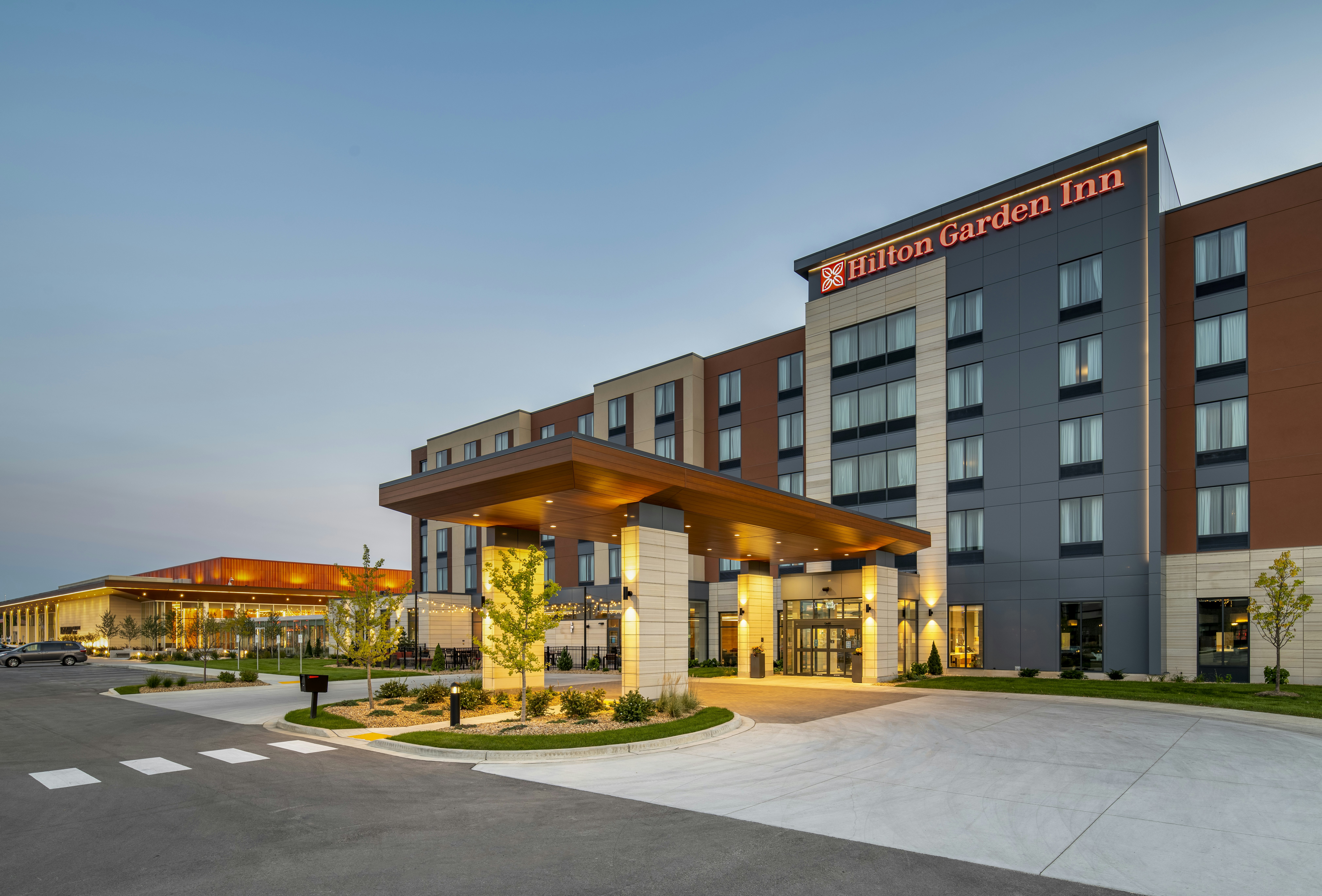 Hilton Garden Inn Milwaukee Brookfield Conference Center 53/60