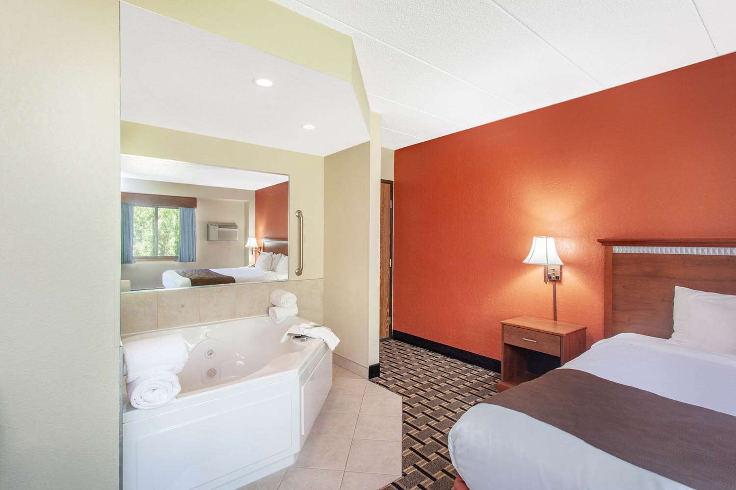 Americinn By Wyndham Cloquet 34/34