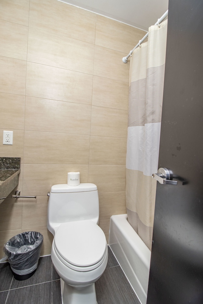 Canal Loft Hotel 53/53