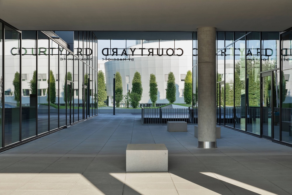 Courtyard Munich Garching 34/56