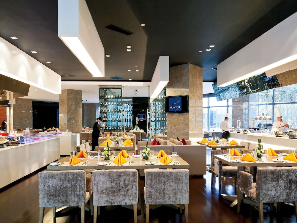 Novotel Nanjing East Suning 62/77
