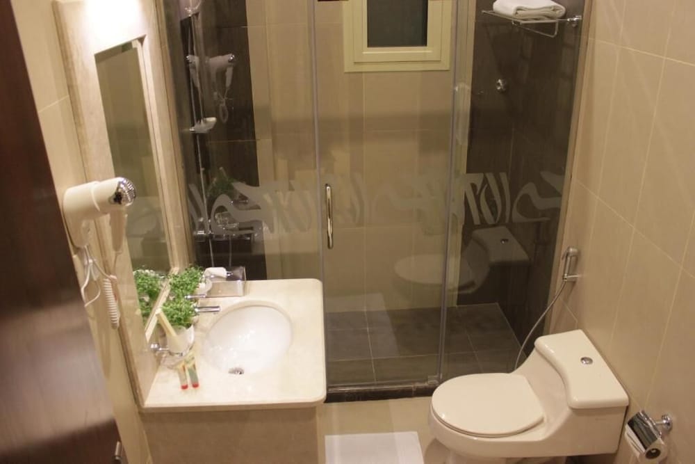 Mandarin Hotel Apartments 43/49