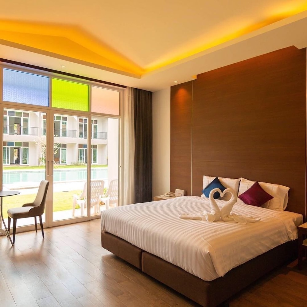 Southern Airport Hotel 20/50