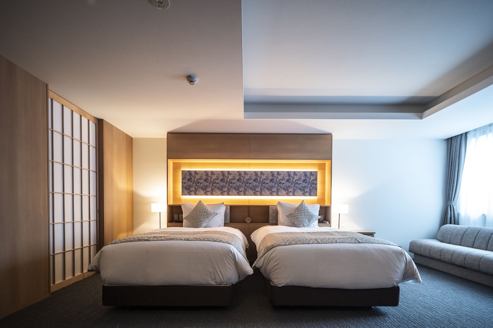Kyoto Shijo Takakura Hotel Grandereverie 9/50