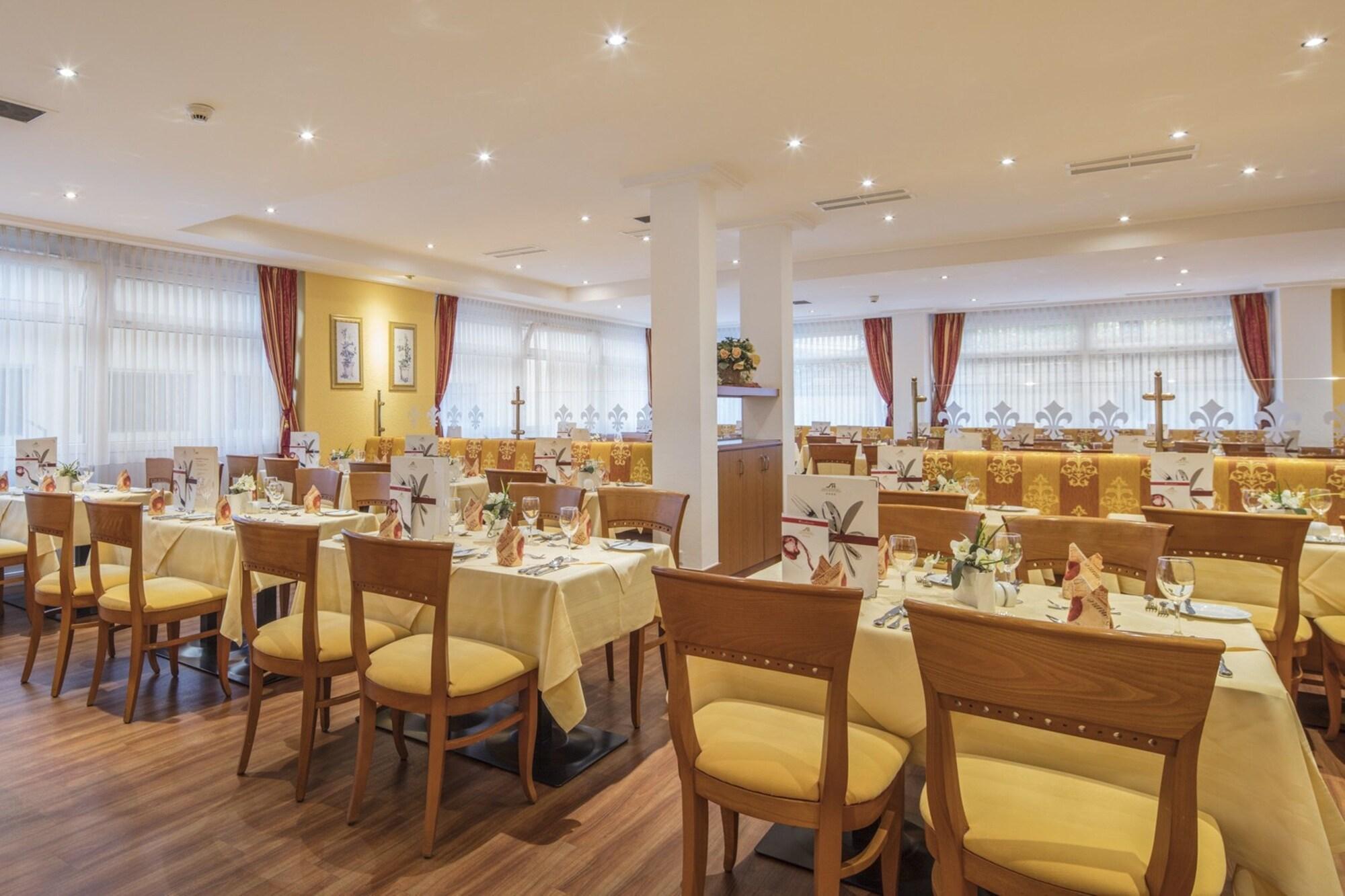 Hotel Schweizer Hof 36/50