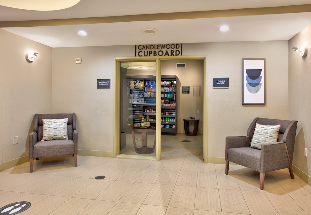 Candlewood Suites DFW South 24/39