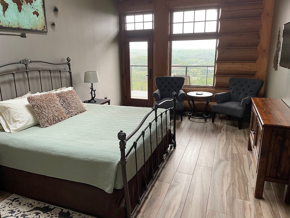 Mont du Lac Resort 13/65