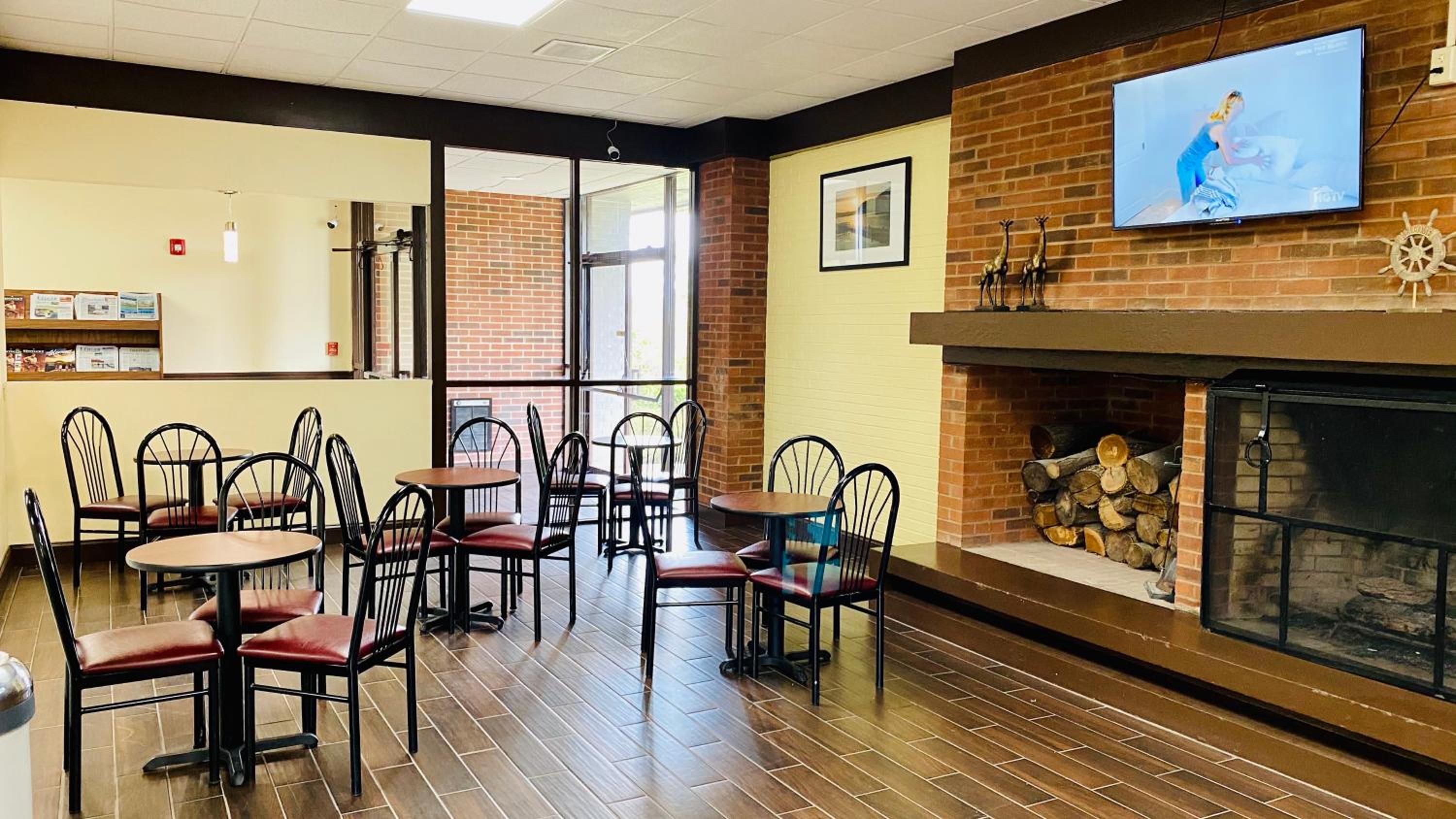 Days Inn by Wyndham Maysville Kentucky 21/30