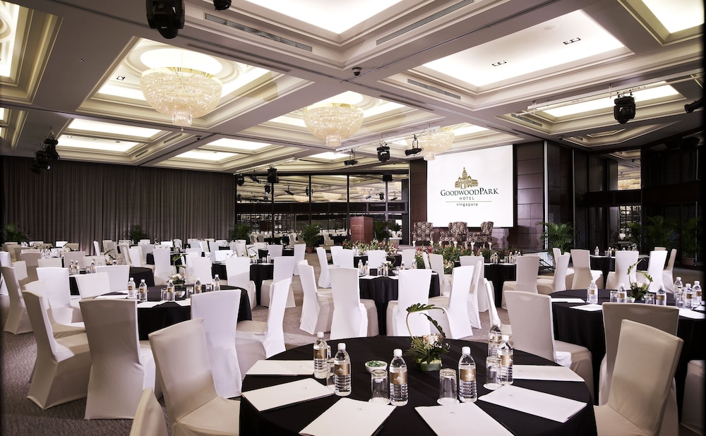 Goodwood Park Hotel 70/79