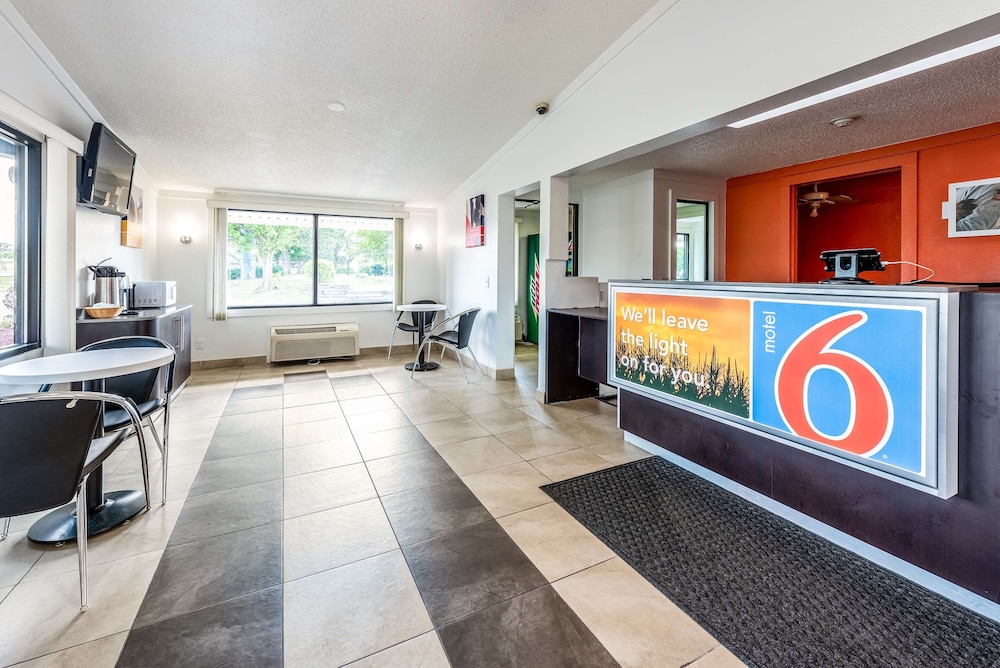 Motel6 Mansfield, OH 9/37