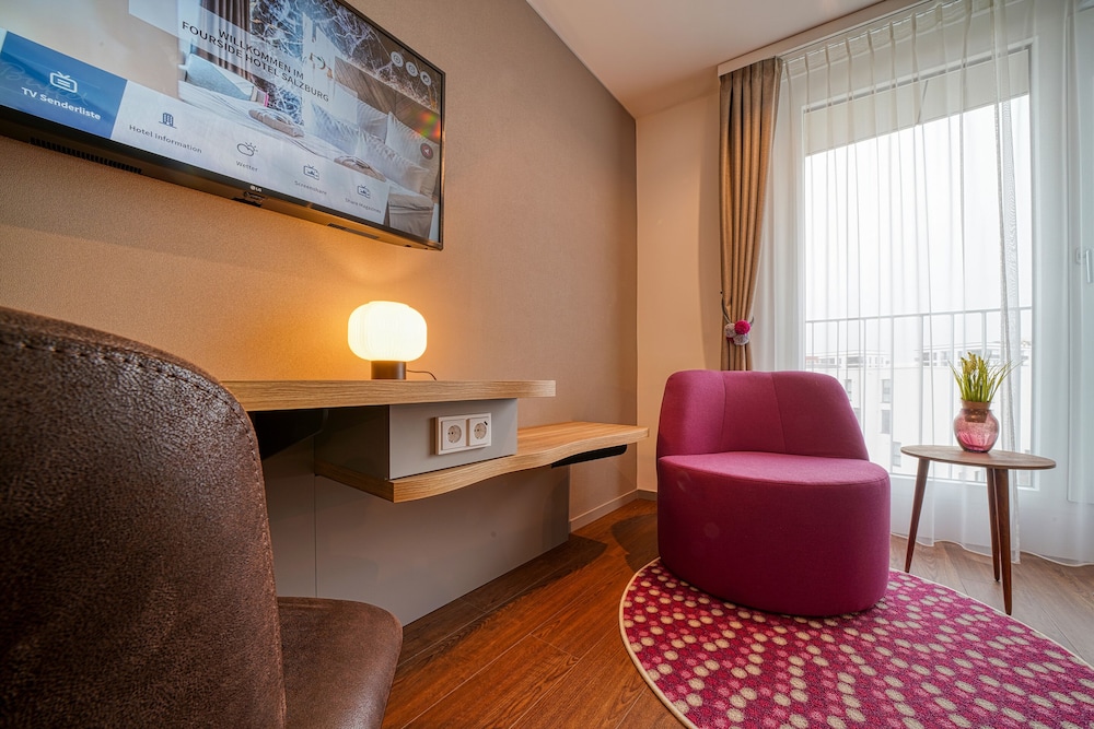 DORMERO Hotel Freiburg 35/50