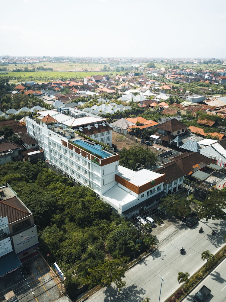 NIMS Hotel Seminyak 5/58