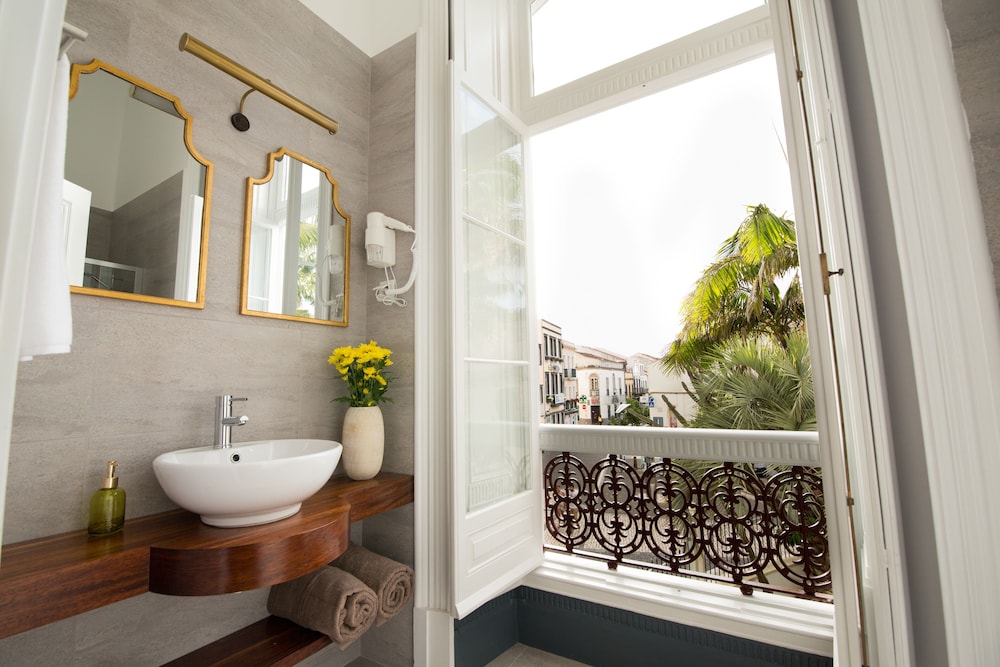 غرفة سوبيريور بسرير مزدوج أو سريرين منفصلين، Casa Das Palmeiras Charming House Azores 3/3