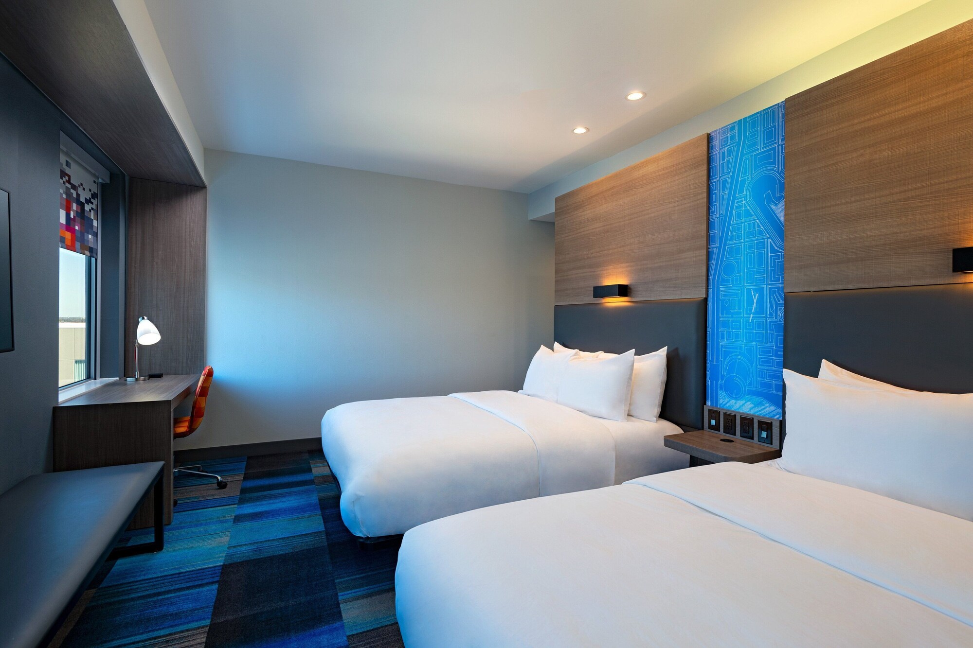 Aloft, 2 Queen Beds