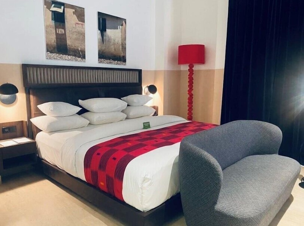 Lepic Villa Hotel 20/50