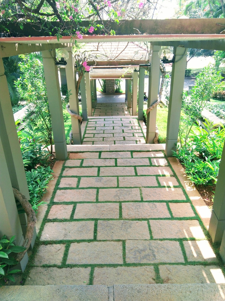Angsana Oasis Spa and Resort 2/73