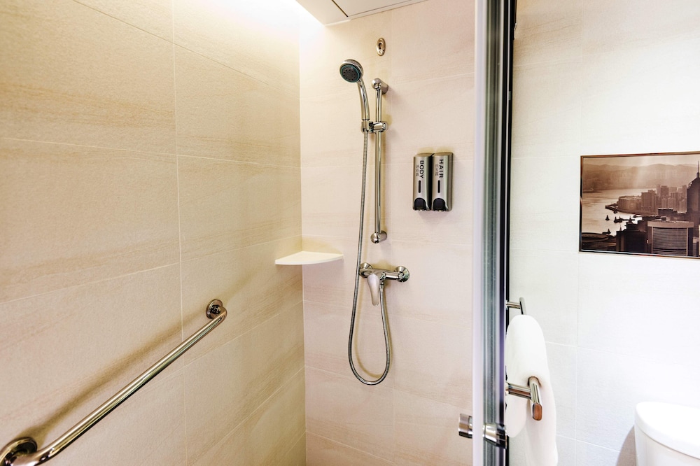 Metropark Hotel Mongkok 60/62
