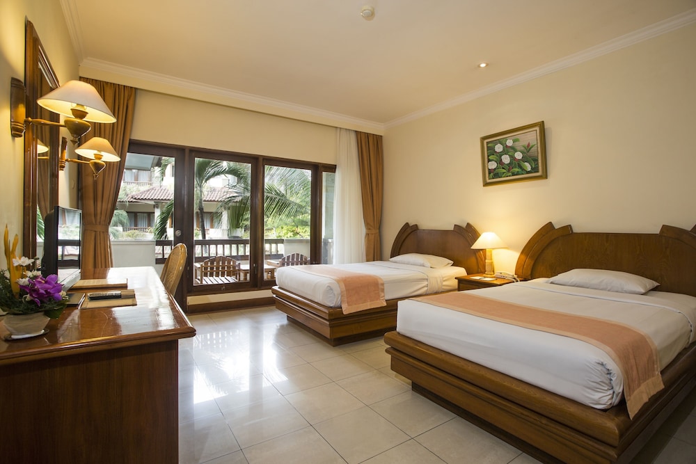 Parigata Resort Spa 30/71
