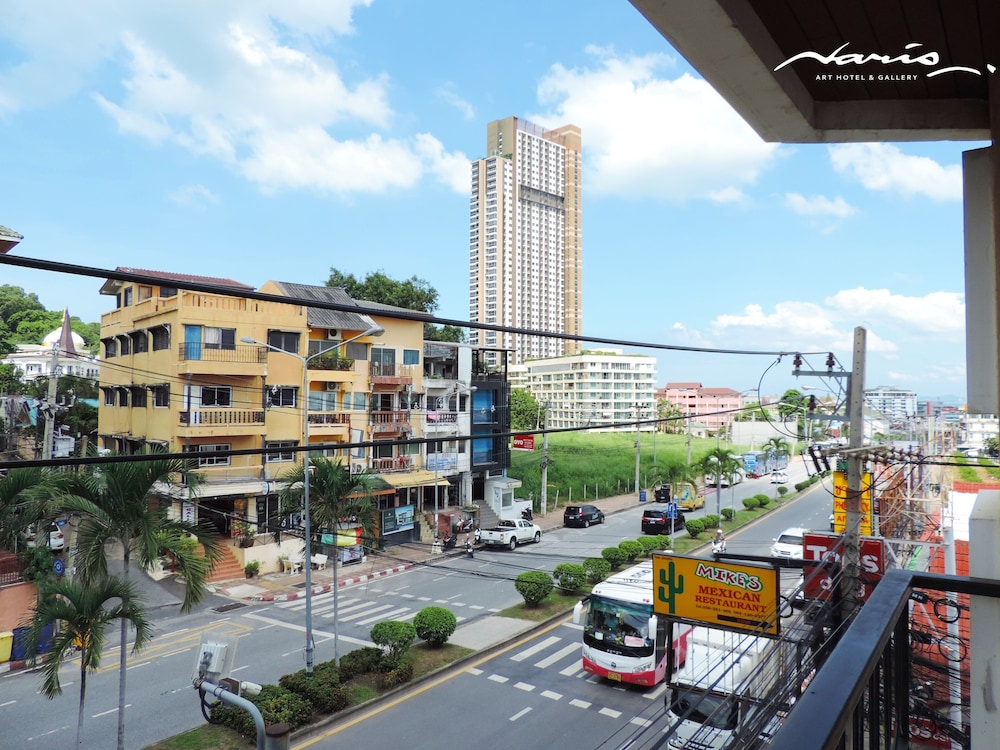 NARIS ART HOTEL 49/55
