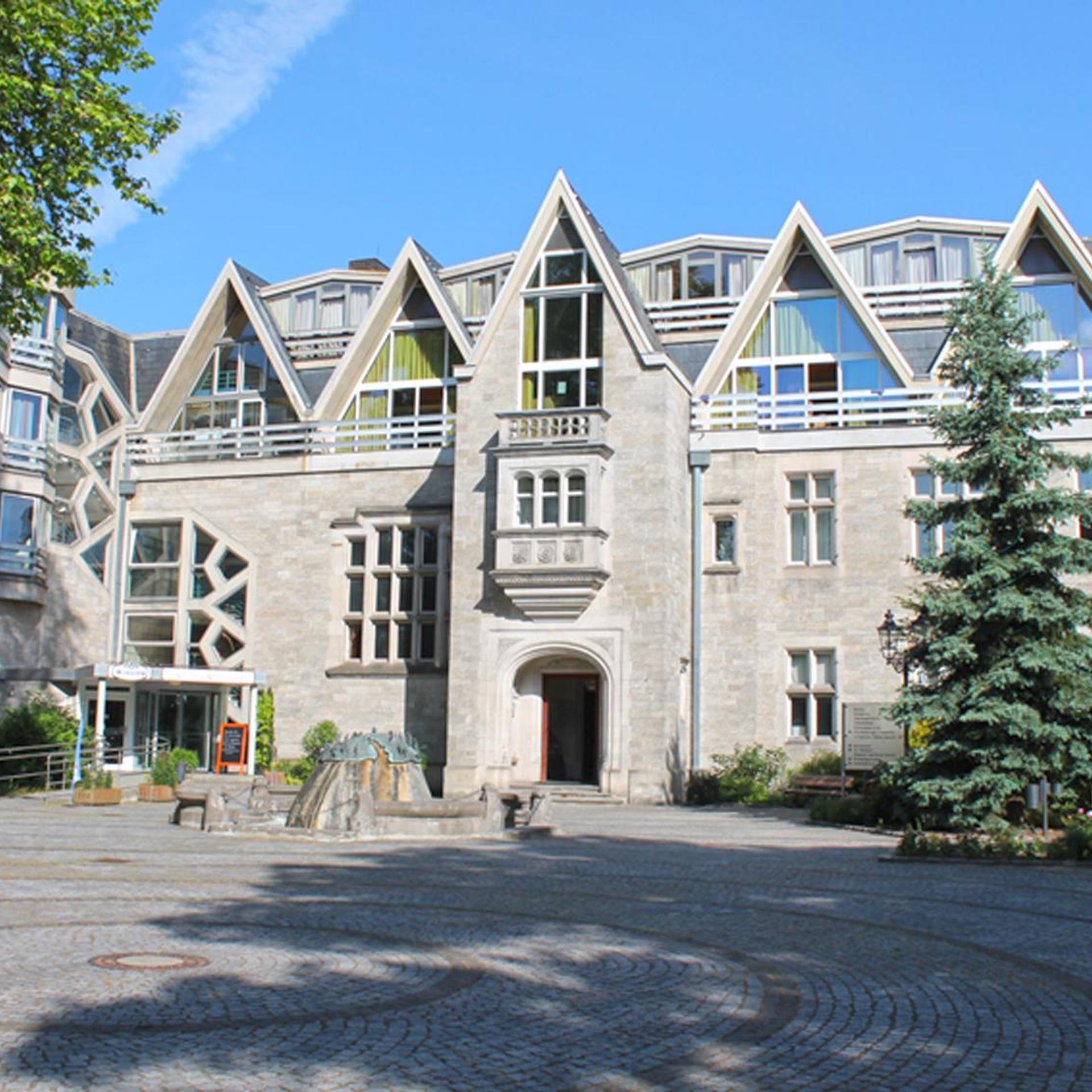 St.-Michaels-Heim Jugendgastehaus & Hotel 3/50