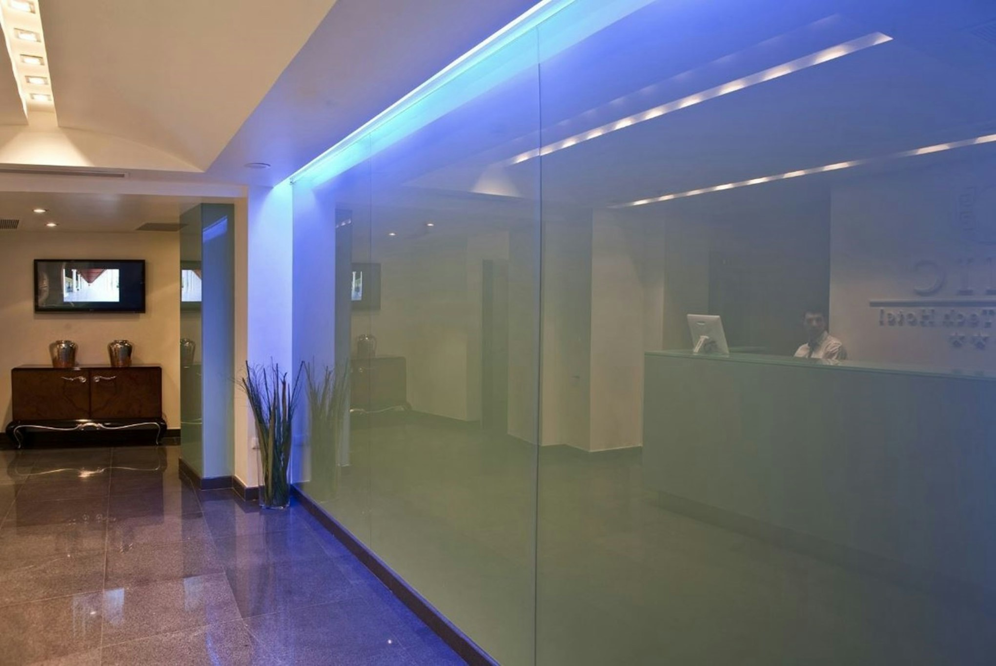 Chic Hotel 34/45
