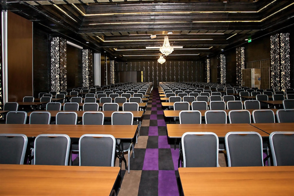 Royal Castle Design and Spa Hotel 34/50