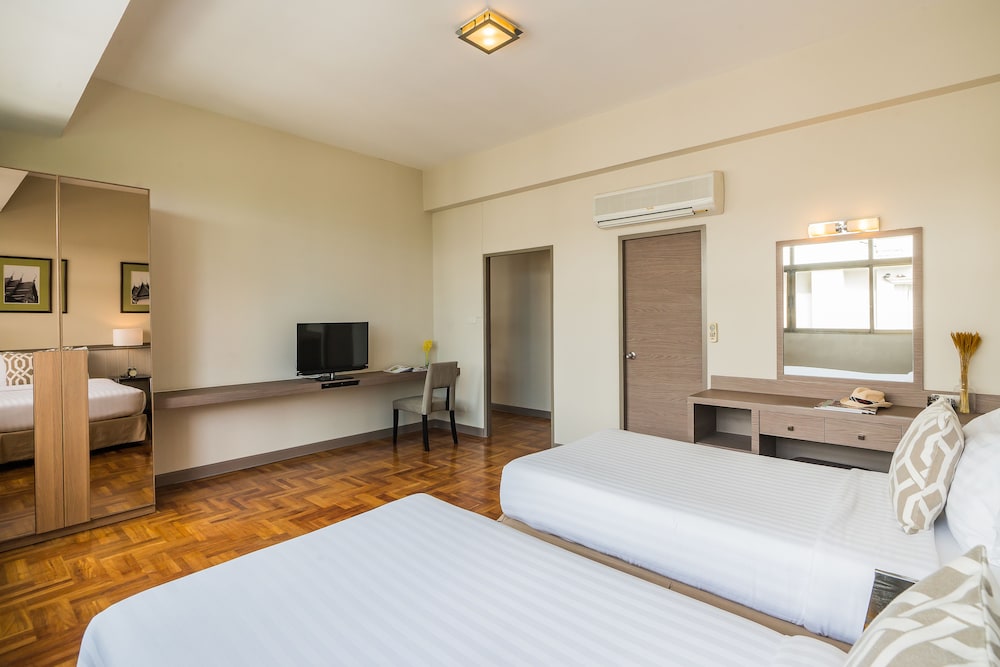 Asoke Residence Sukhumvit by UHG 22/74