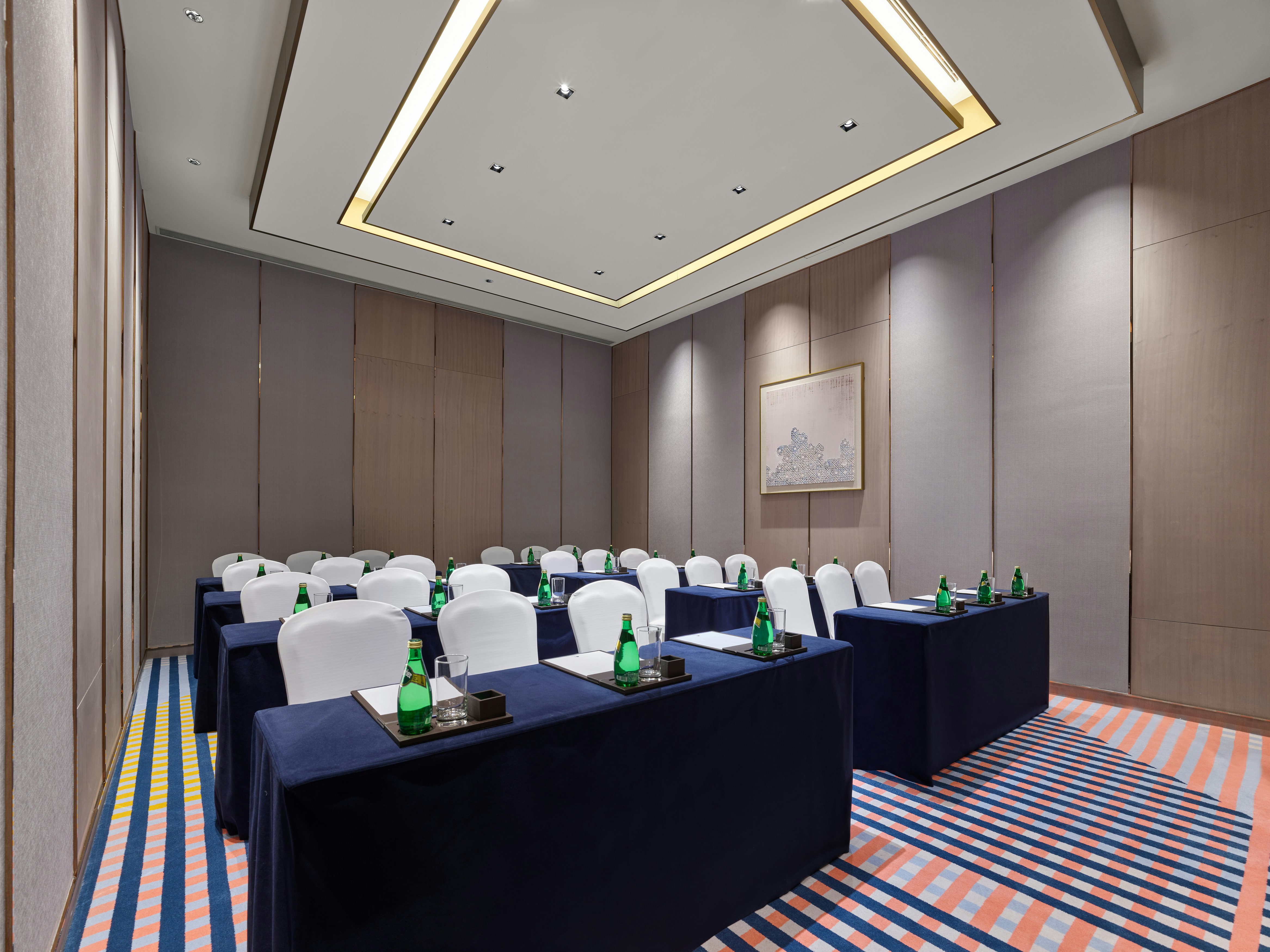 DoubleTree by Hilton Nanning Wuxiang 24/33