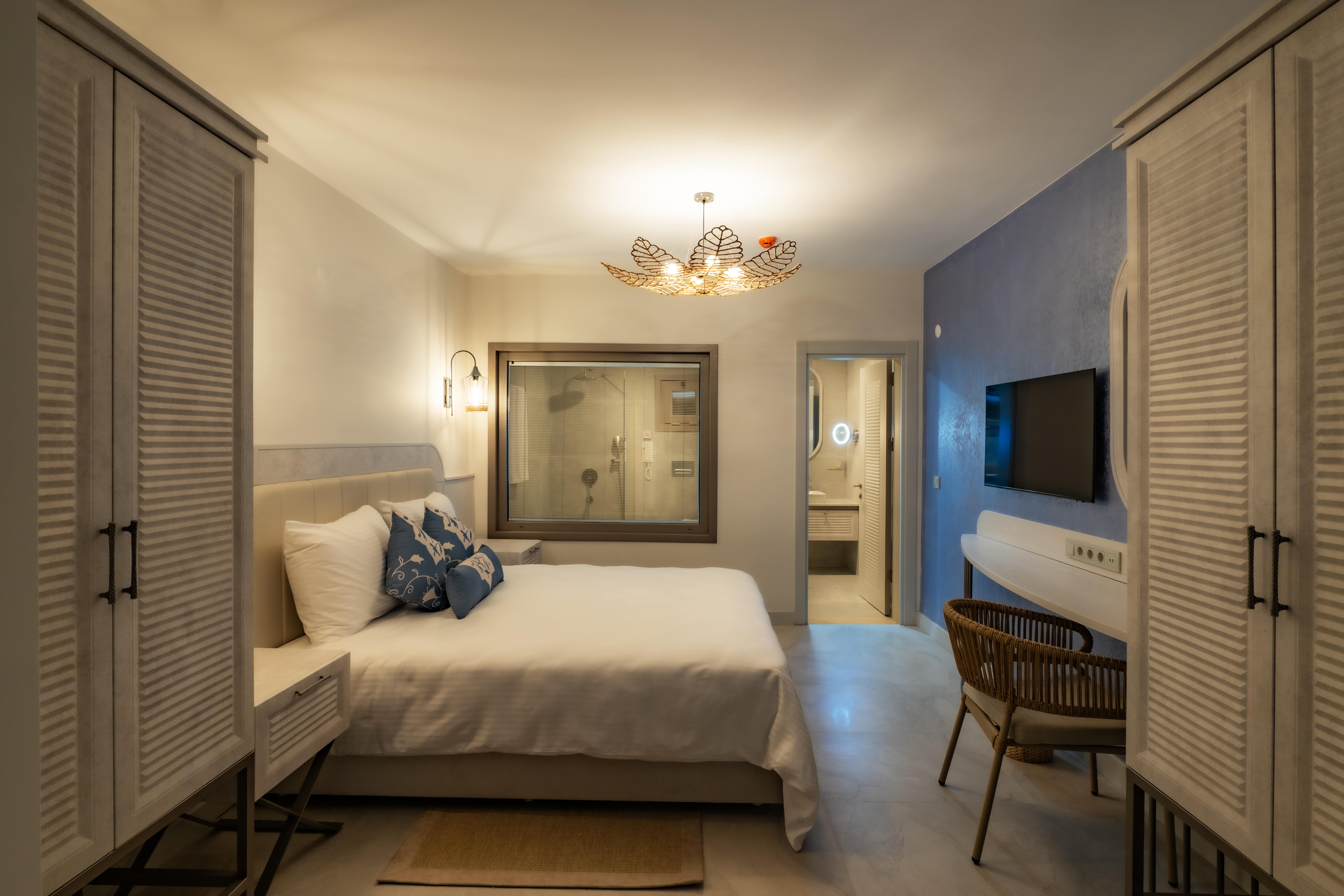 SUITE - DELUXE GARDEN VIEW