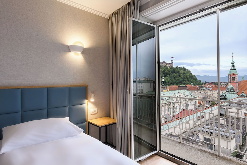 Superior, Single, Castle View، Eurostars Uhotel Ex Uhotel 5/11